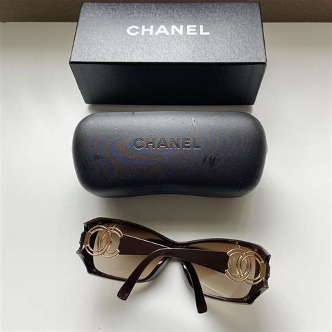 authentic vintage chanel sunglasses.